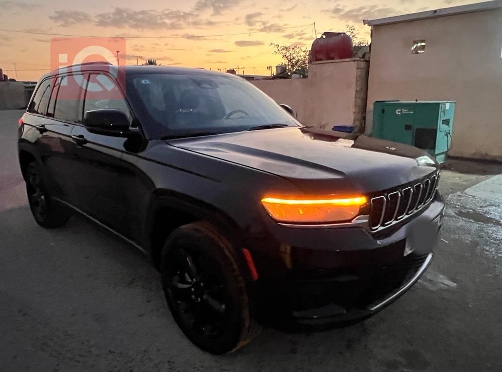 جيب جراند شيروكي